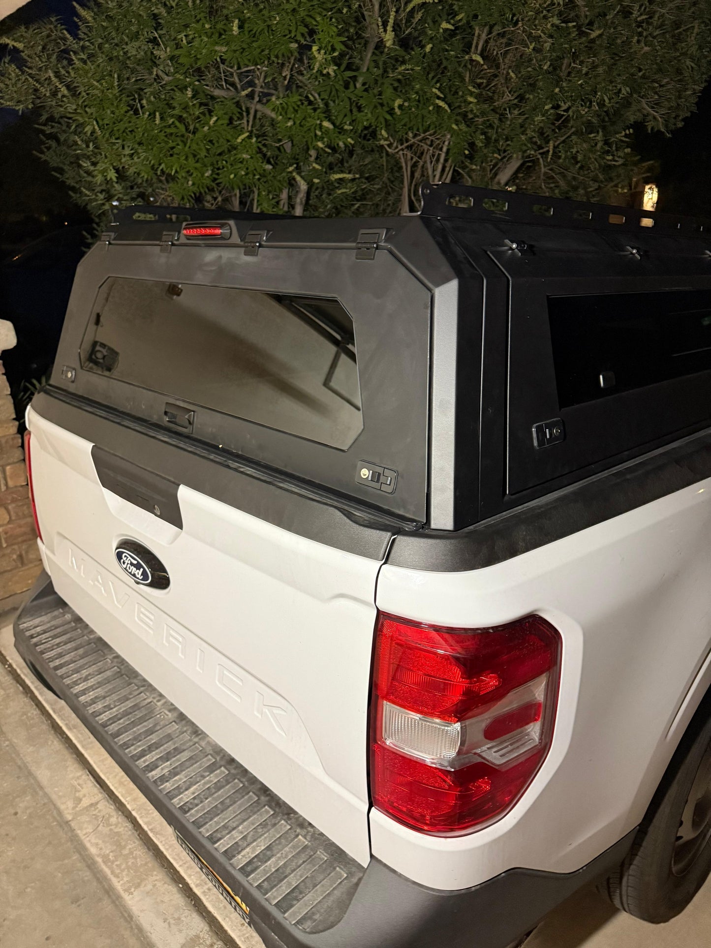 Waterproof Anti-rusted Pickup Truck Exterior Modify Accessory Aluminum Bed Caps Canopy Camper Shell for 2023 Ford Maverick